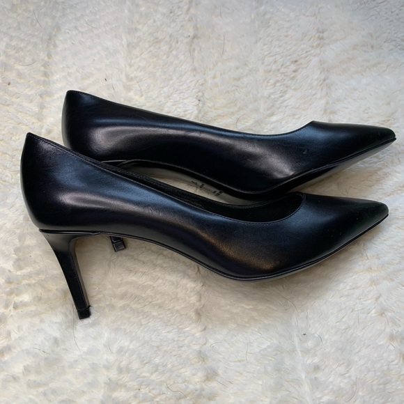 Yves Saint Laurent heels - Picture 4 of 5